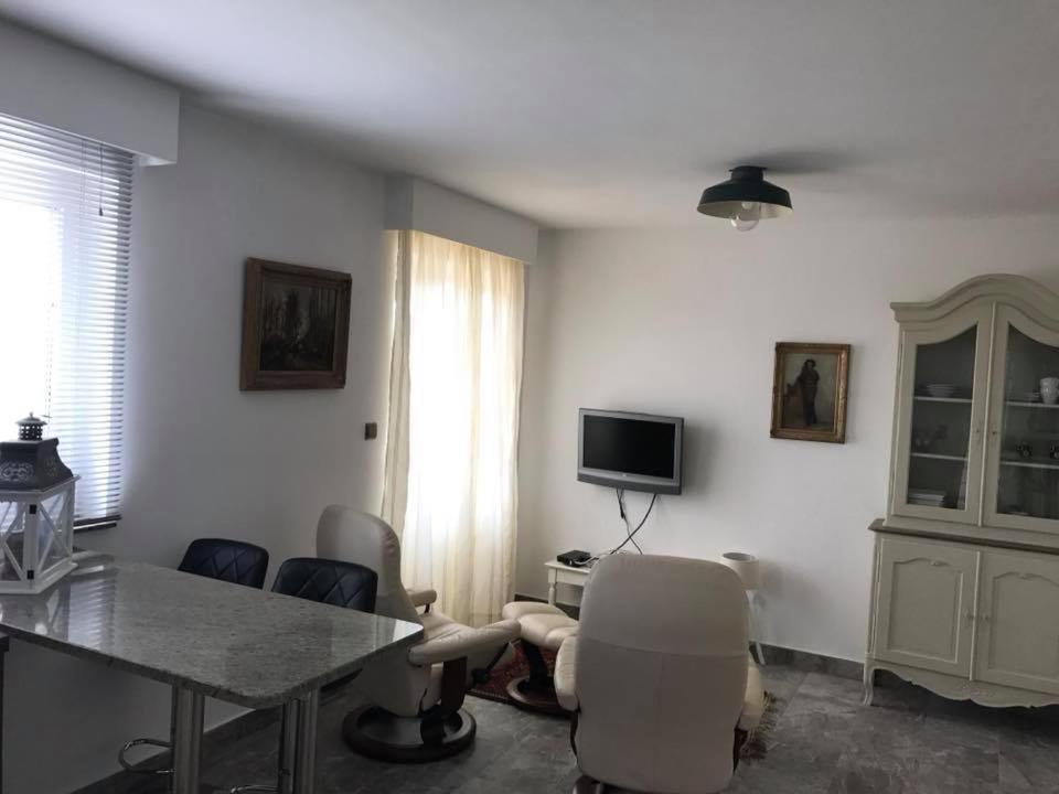 Villa Joy 4Ever Банёл Экстерьер фото